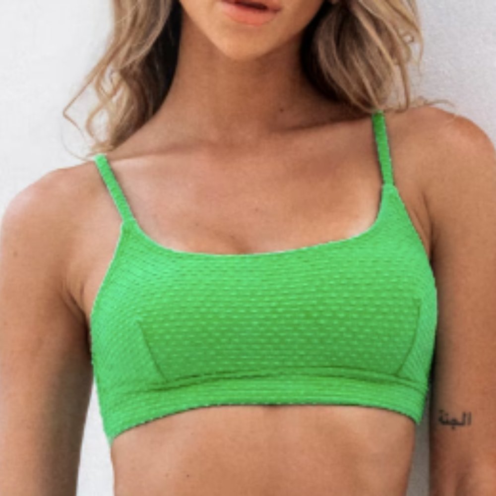NWT Cupshe Textured Bralette Bikini